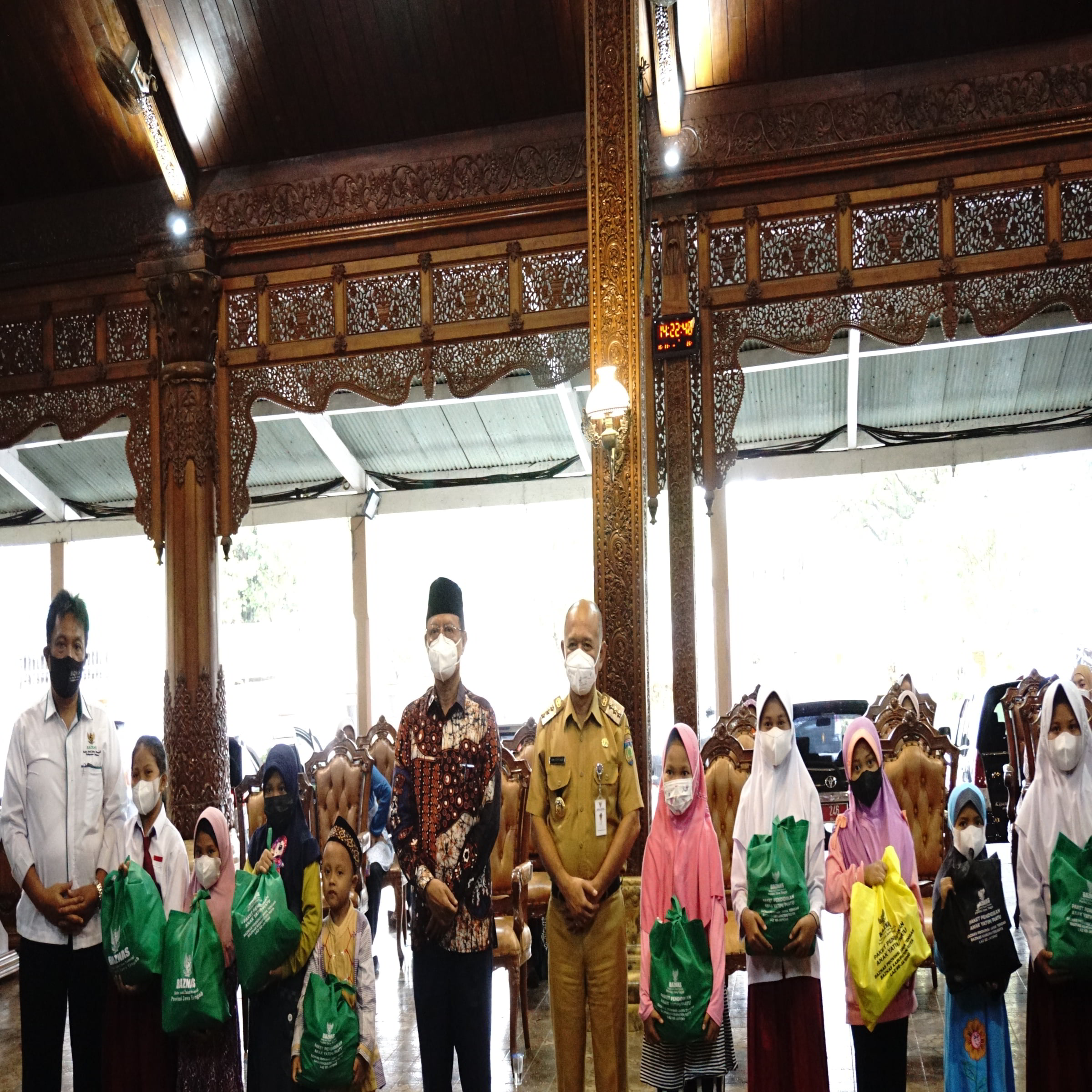 baznas-provinsi-dan-baznas-kabupaten-jepara-peduli-yatim